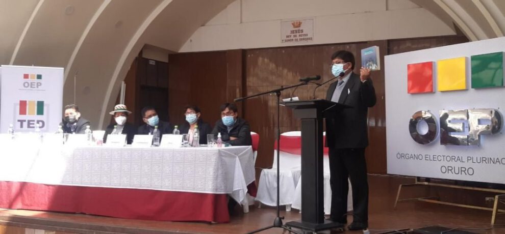 Diccionario de la Democracia Intercultural en Bolivia