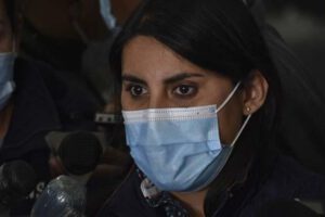 Renuncia de Andrea Barrientos a la jefatura de bancada de Comunidad Ciudadana