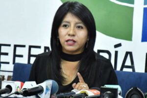 Interinato de Nadia Cruz como Defensora del Pueblo