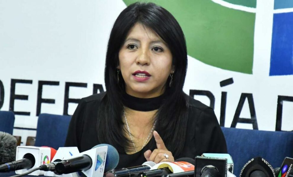 Interinato de Nadia Cruz como Defensora del Pueblo