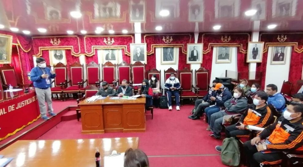 Justicia para adolescentes en Oruro