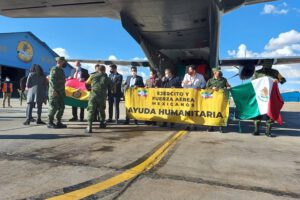 Llegada del nuevo lote de vacunas Astra Zeneca donadas por México a Bolivia