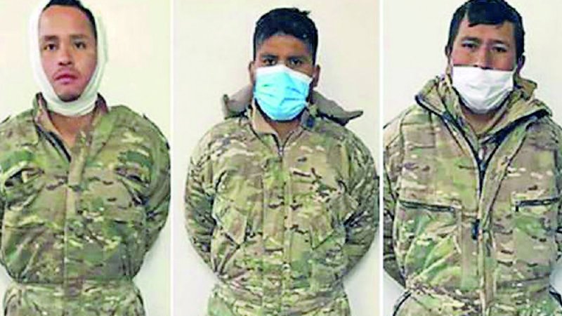Militares bolivianos detenidos en Chile