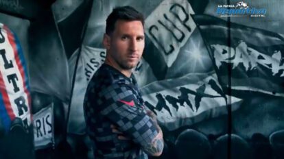 PSG nueva camiseta con Lionel Messi como figura principal