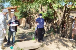 Salubristas entregan ivermectina por prevención a los habitantes de Trinidad