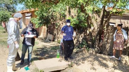 Salubristas entregan ivermectina por prevención a los habitantes de Trinidad