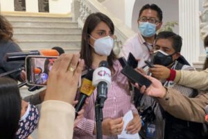 Corina Ferreira jefatura bancada CC