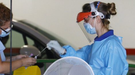 Vacunación del personal sanitario en Francia