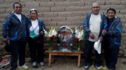 La fe de los feligreses hacia el Tata Lagunas