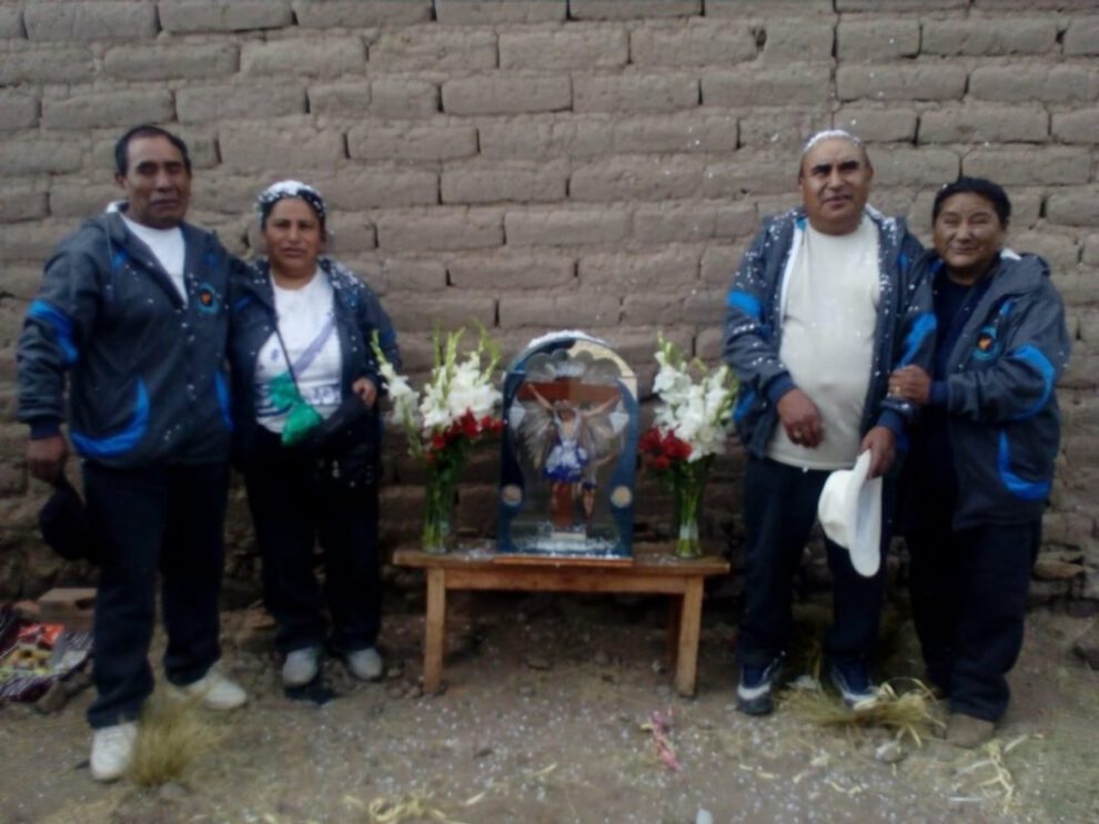 La fe de los feligreses hacia el Tata Lagunas