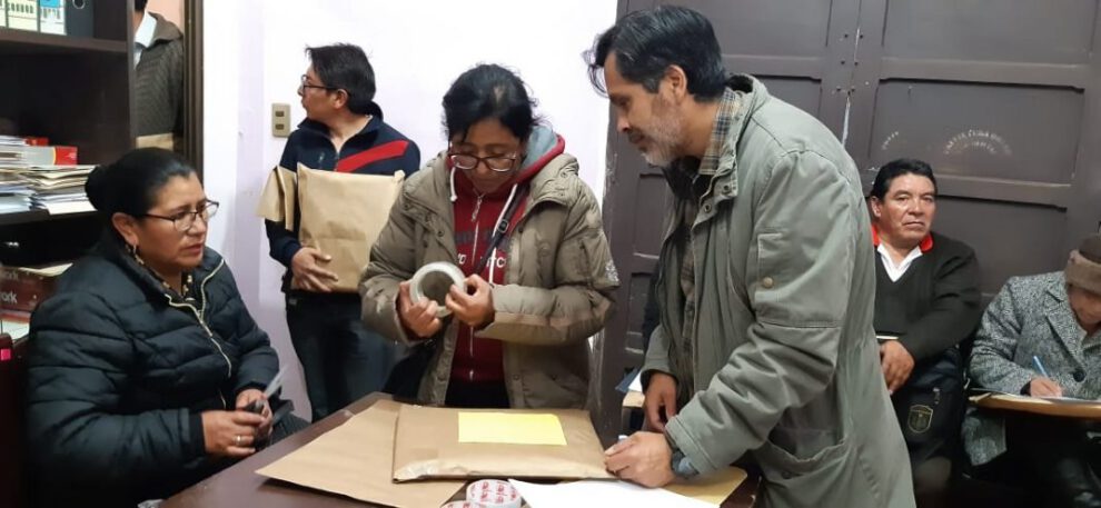 Postulaciones a vocales del TED en Bolivia