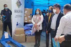 Equipo logístico para vacunas entregado al PAI