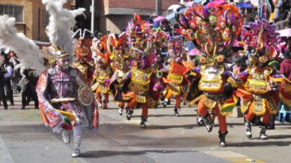 Diablada de Oruro en defensa ante usurpación peruana