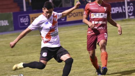 Always Ready derrota a Nacional Potosí en el torneo único