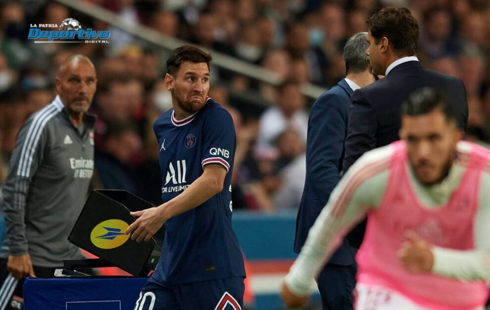 PSG vence al Lyon en un partido polémico por el cambio de Messi