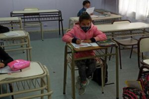 Clases presenciales en Argentina con protocolos de bioseguridad