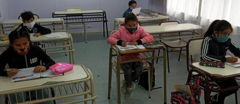 Clases presenciales en Argentina con protocolos de bioseguridad