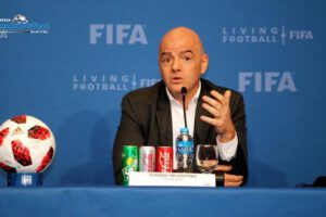 Mundial cada dos años según Gianni Infantino