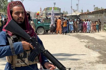 Estado Islámico ataca a Talibanes en Jalalabad