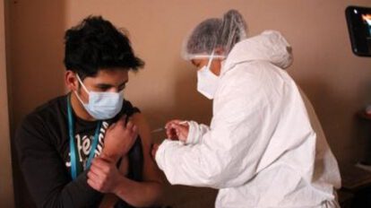 Vacunación en Oruro para mayores de 18 años