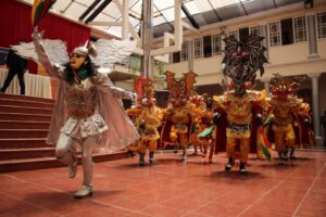 Demostración de la Danza de la Diablada en Oruro