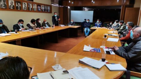 Área no urbanizable de tierras fiscales en Oruro