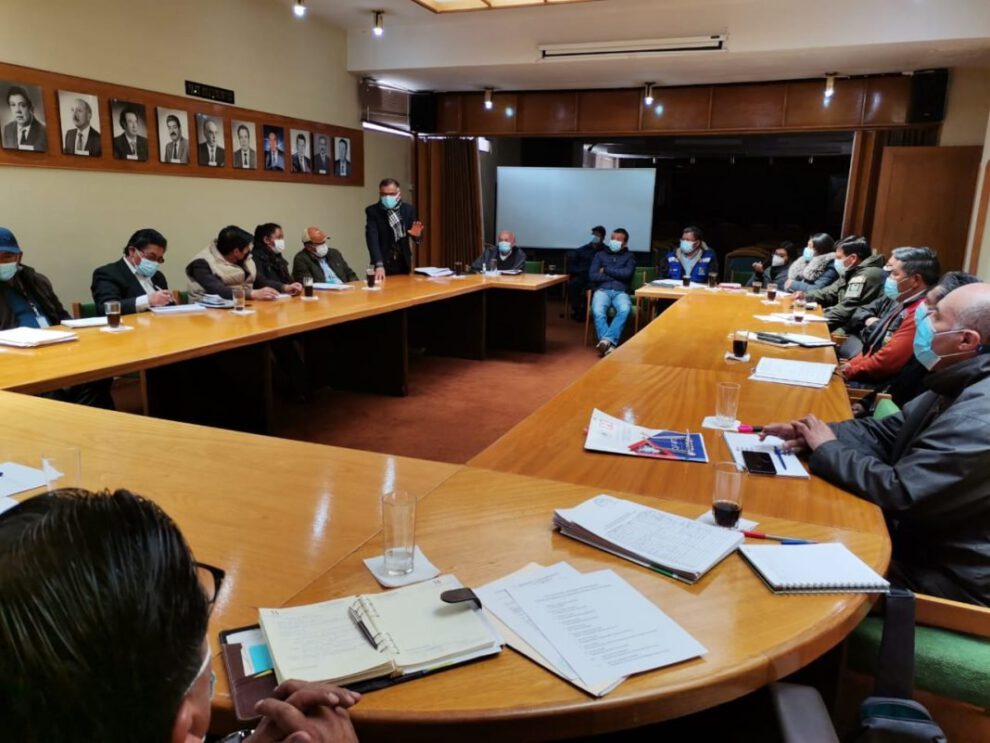 Área no urbanizable de tierras fiscales en Oruro