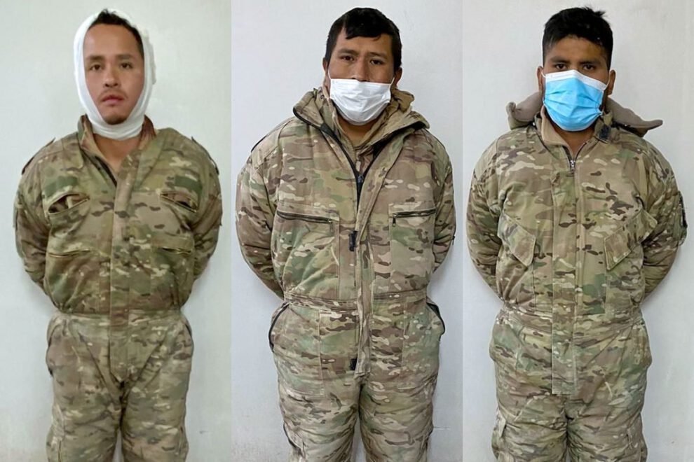 Militares bolivianos detenidos en Chile