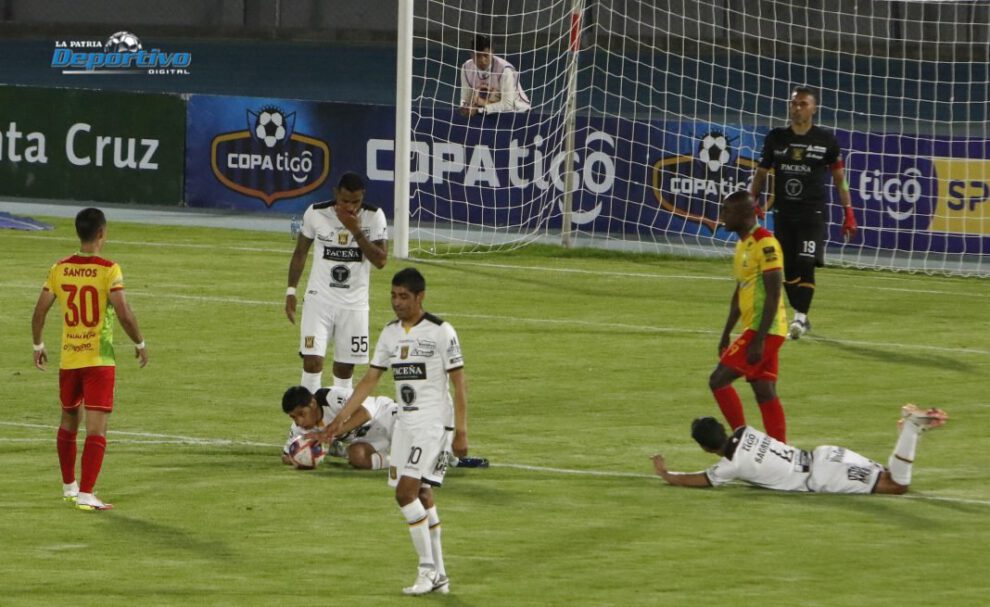 The Strongest empata con Atlético Palmaflor en el estadio Félix Capriles