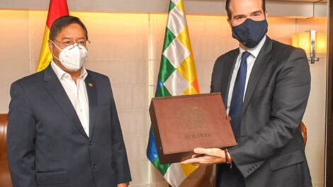 Apoyo económico para Bolivia en reunión entre Luis Arce y Mauricio Claver-Carone