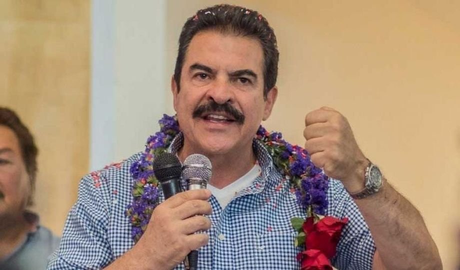 Manfred Reyes Villa, Alcalde de Cochabamba
