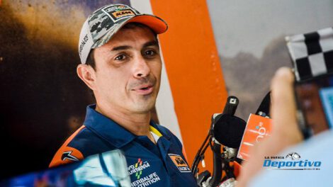 Juan Carlos Salvatierra en busca del título del Campeonato Mundial del Desierto