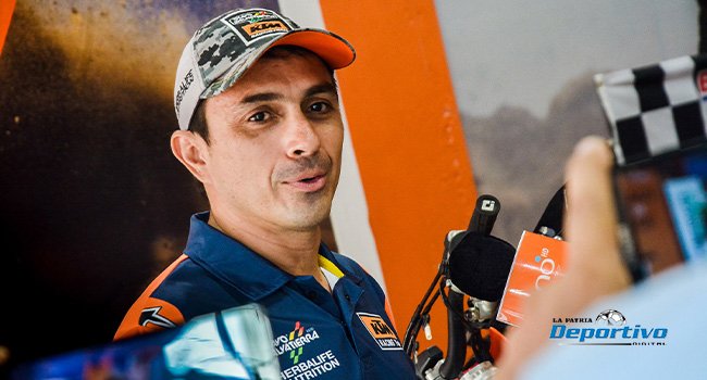 Juan Carlos Salvatierra en busca del título del Campeonato Mundial del Desierto