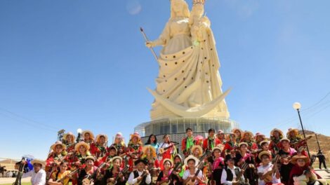 Escuela de Artes Musicales Wara celebra su aniversario con producción musical