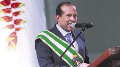 Luis Fernando Camacho en acto protocolar por la gesta libertaria de Santa Cruz