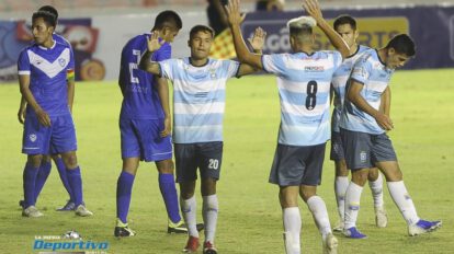San José enfrenta a Blooming en la División Profesional