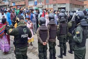 Comité de Defensa de Adepcoca confirma bloqueos y pide la renuncia del Ministro de Gobierno