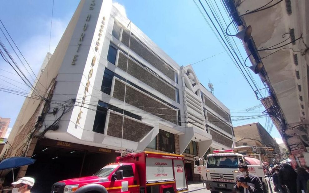 Incendio en Shopping Norte de La Paz