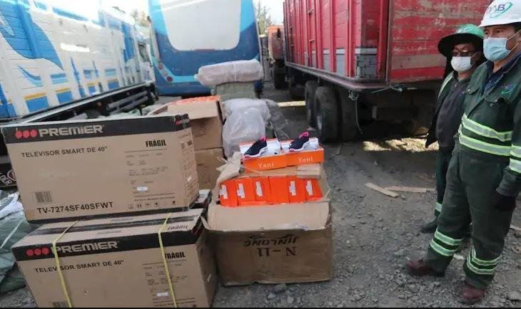 Aduana incautó mercadería ilegal en Oruro