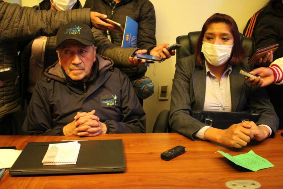 Migrantes en Bolivia instan a regularizar su situación