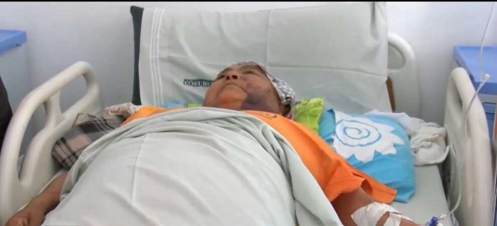 Aprehenden a tres personas por atacar a una mujer de la tercera edad