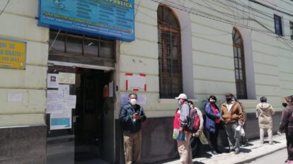Vacunación Sputnik-V en la Asistencia Pública