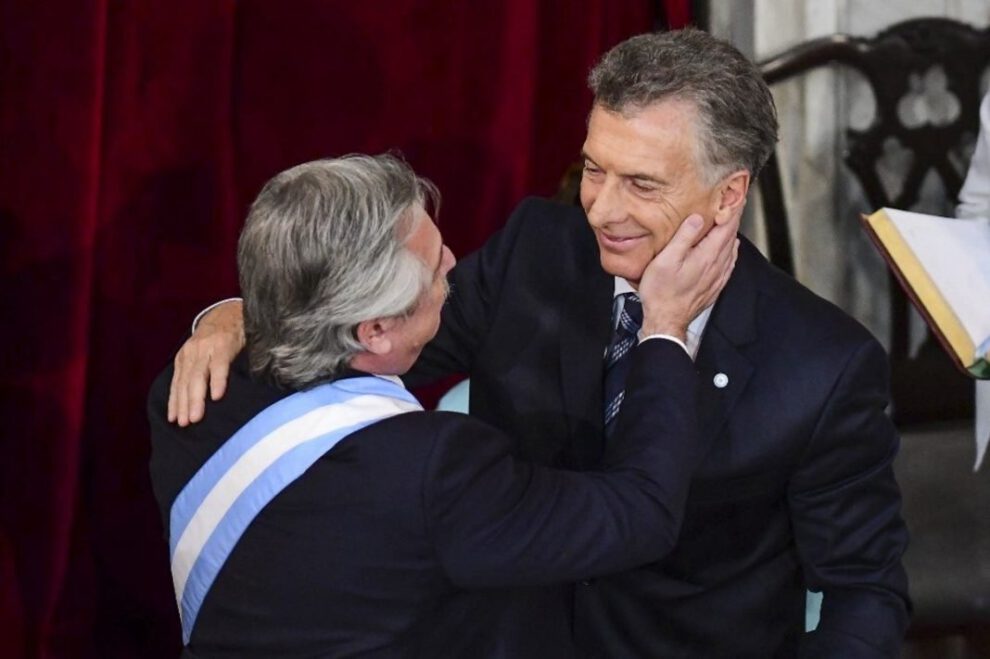 Decreto de nombramiento de familiares por Alberto Fernández