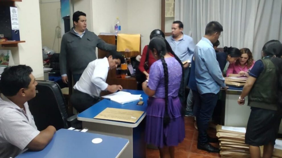 Elección de vocales TED en medio de altercados
