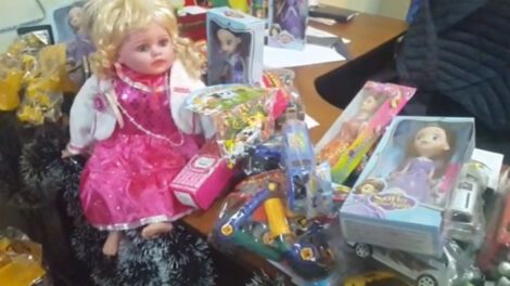 Campaña de Navidad para recolectar juguetes en Oruro
