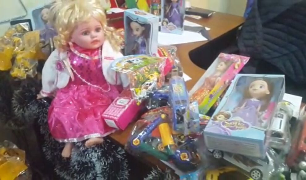 Campaña de Navidad para recolectar juguetes en Oruro