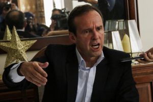 Tuto Quiroga llama sinvergüenza al presidente de México