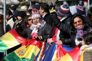 Residentes bolivianos en Chile preocupados por el registro de nuevos votantes