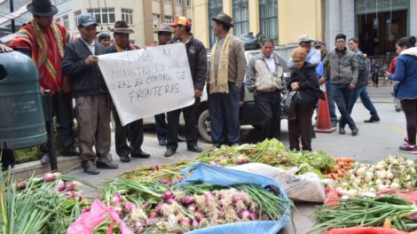 Productores de Soracachi en emergencia ante contrabando de alimentos