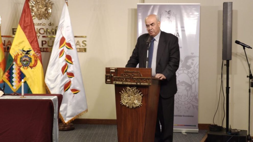 Ministro de Economía, José Luis Parada, garantiza incremento salarial 2020